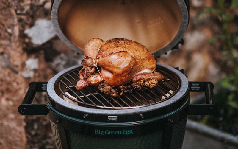 MiniMax Big Green Egg roast chicken