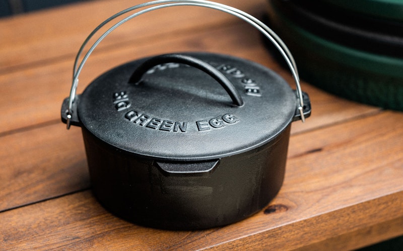 Cast Iron Dutch Oven