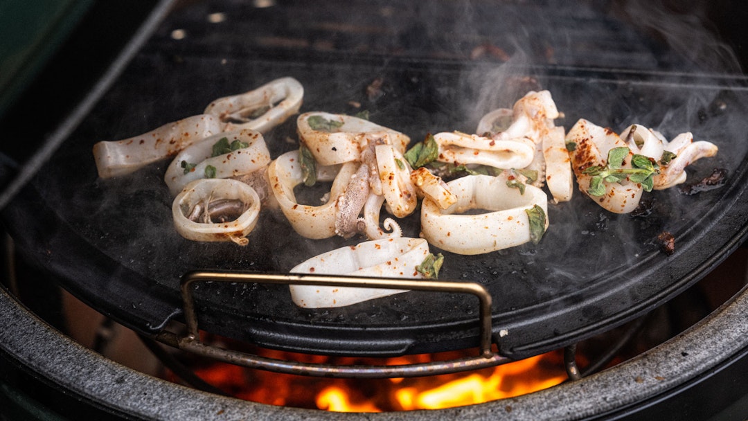 Half Moon Cast Iron Plancha Griddle Ceramic Charcoal BBQs Big