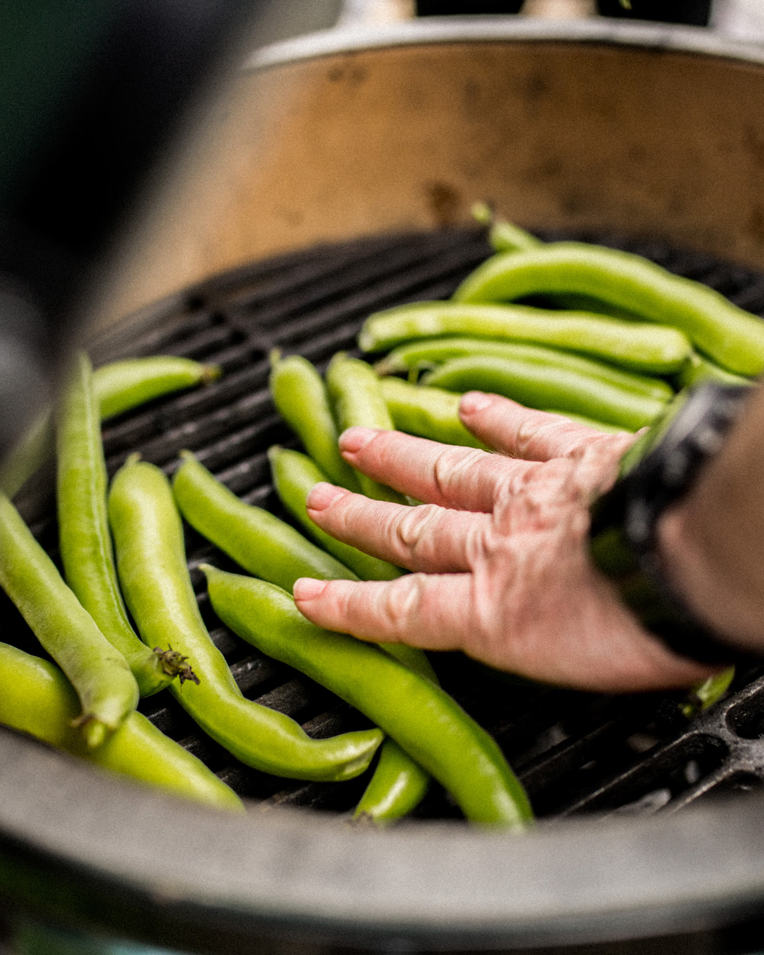 cooking the broad beans