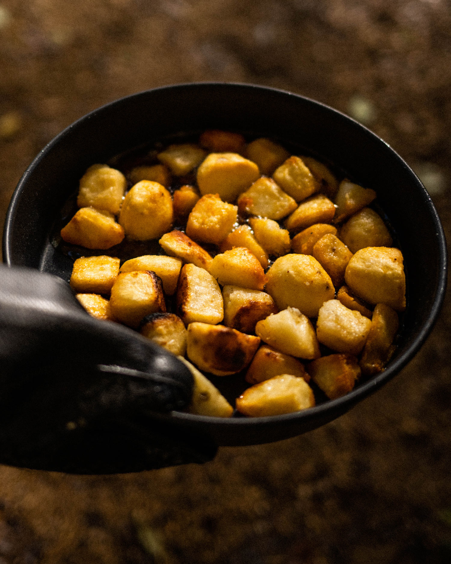 make sure the potatoes are evenly coloured