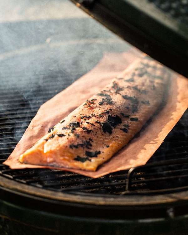 Hot smoked, seaweed cured side of Salmon | Smoking | Fish recipes | Big Green Egg