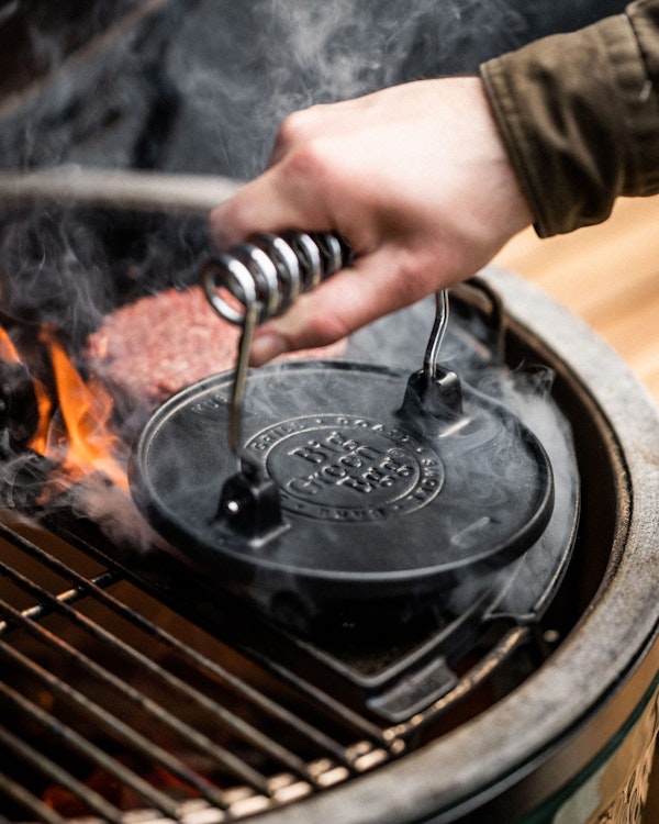 Cast Iron Burger Grill Press | Utensils | Accessories | Big Green Egg