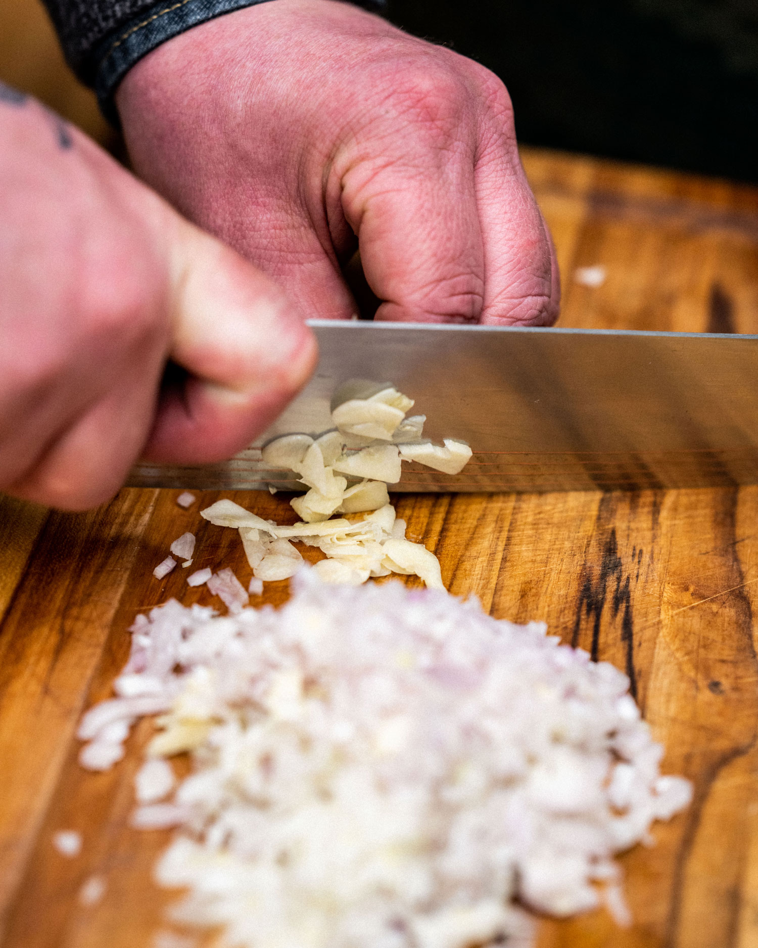 chop the garlic