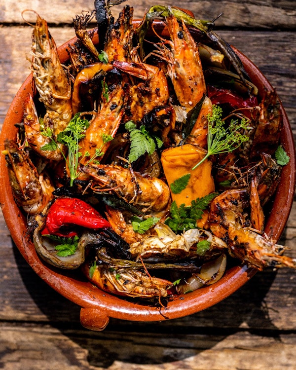 Tandoori Prawns with Peppers, Chilli and Onion | Grilling | Seafood | Big Green Egg