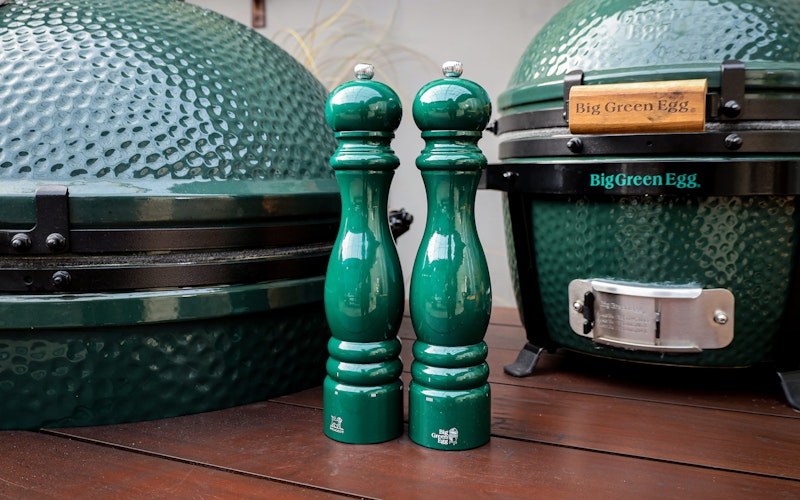 Peugeot & Big Green Egg Salt & Pepper Mills collaboration | Accessories | Big Green Egg