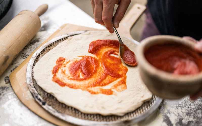 The New Yorker Pizza box | Pizza | Experiences | Big Green Egg & Alfa Forni ovens