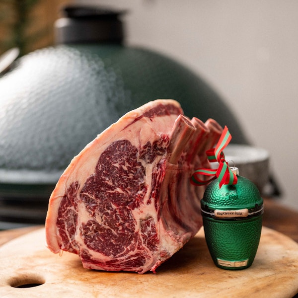 Tom Booton & Big Green Egg Christmas Box in partnership with HG Walter | Christmas | Food boxes | Big Green Egg | Rib of Beef | Gammon
