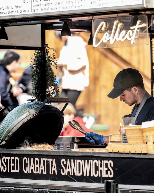 THE BLACK PIG | Where the EGG is | Borough Market | Big Green Egg