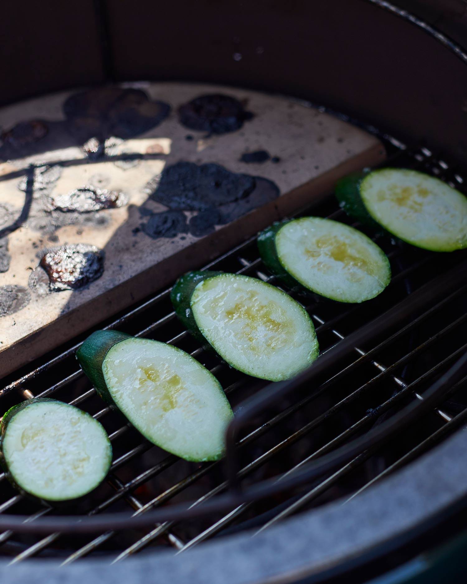 Spiced Chicken with Grilled Courgette, Mediterranean Salad and Tahini Sauce | Pollyanna Wilkinson | EGGspander System recipe | Chicken | Big Green Egg