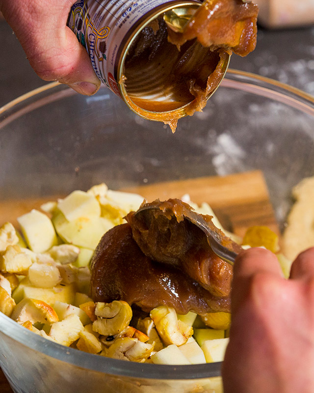 Fruit tart | Sliced apple | grilled chestnuts | Sweetened curd | Grilling