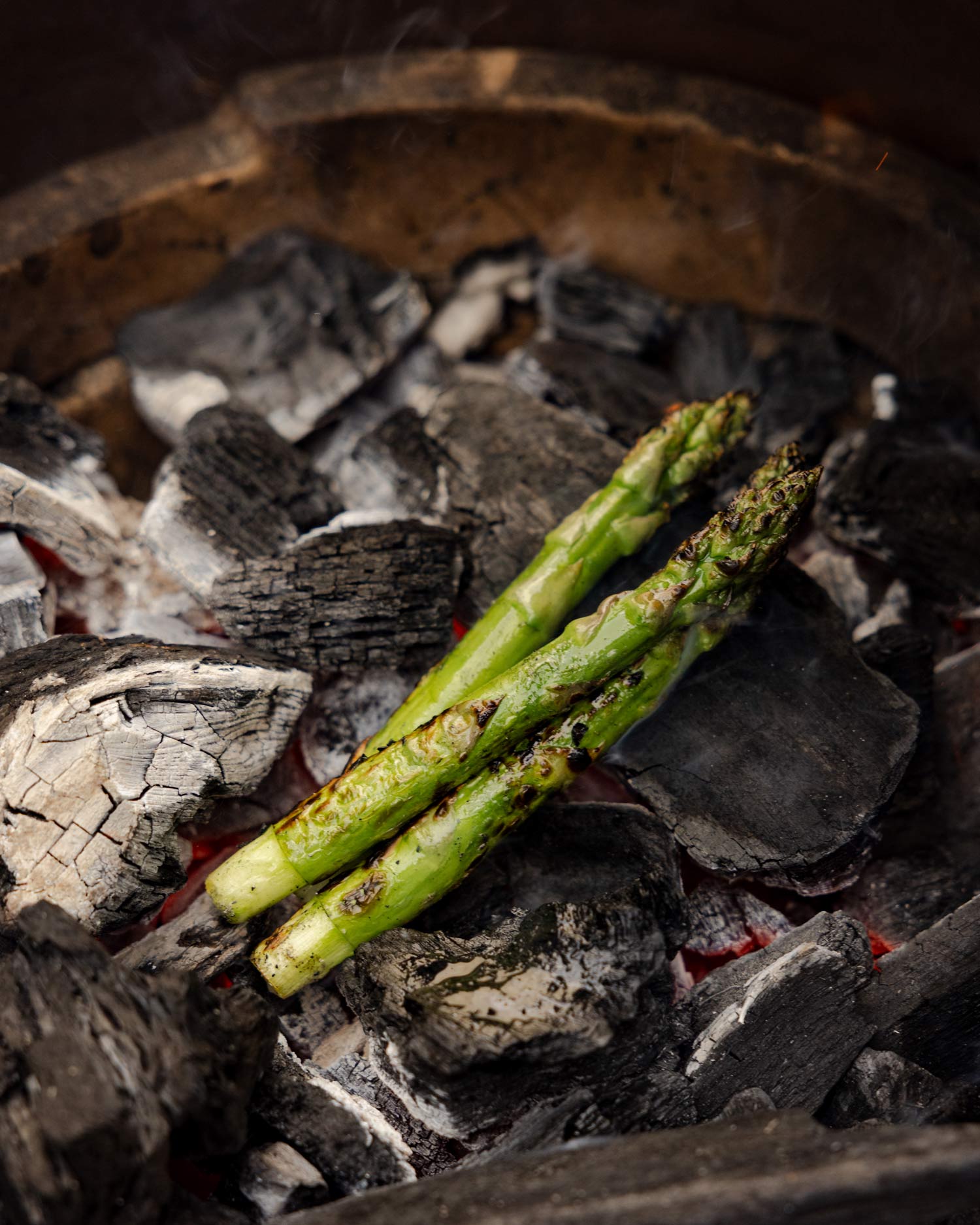 Kentish Asparagus, Confit Egg Yolks, Wild Garlic Oil and Brioche | Chapel Down & Big Green Egg
