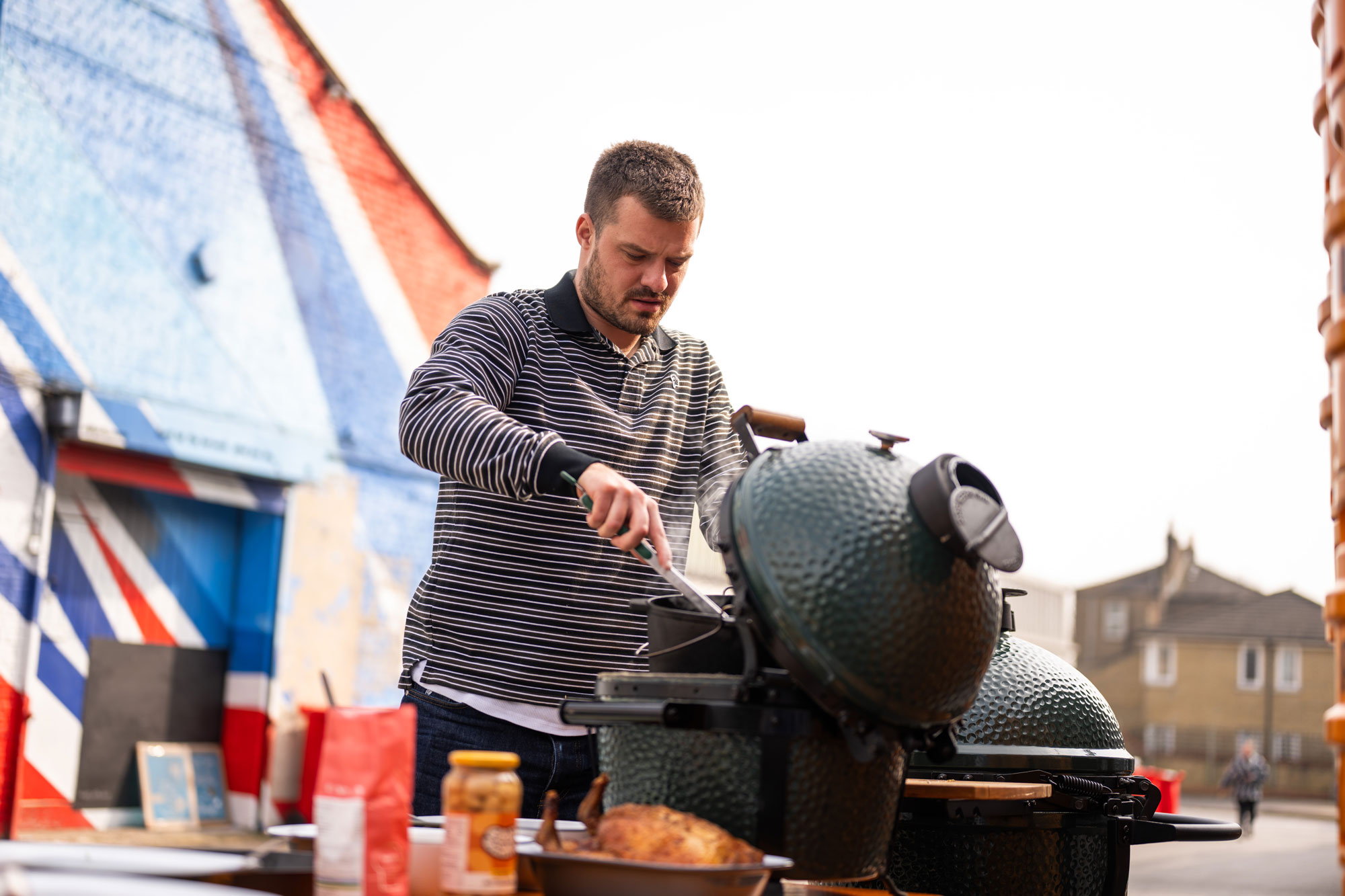 Falcon Enamelware X Big Green Egg Oven To Table Pie Dish X Willy's Pies