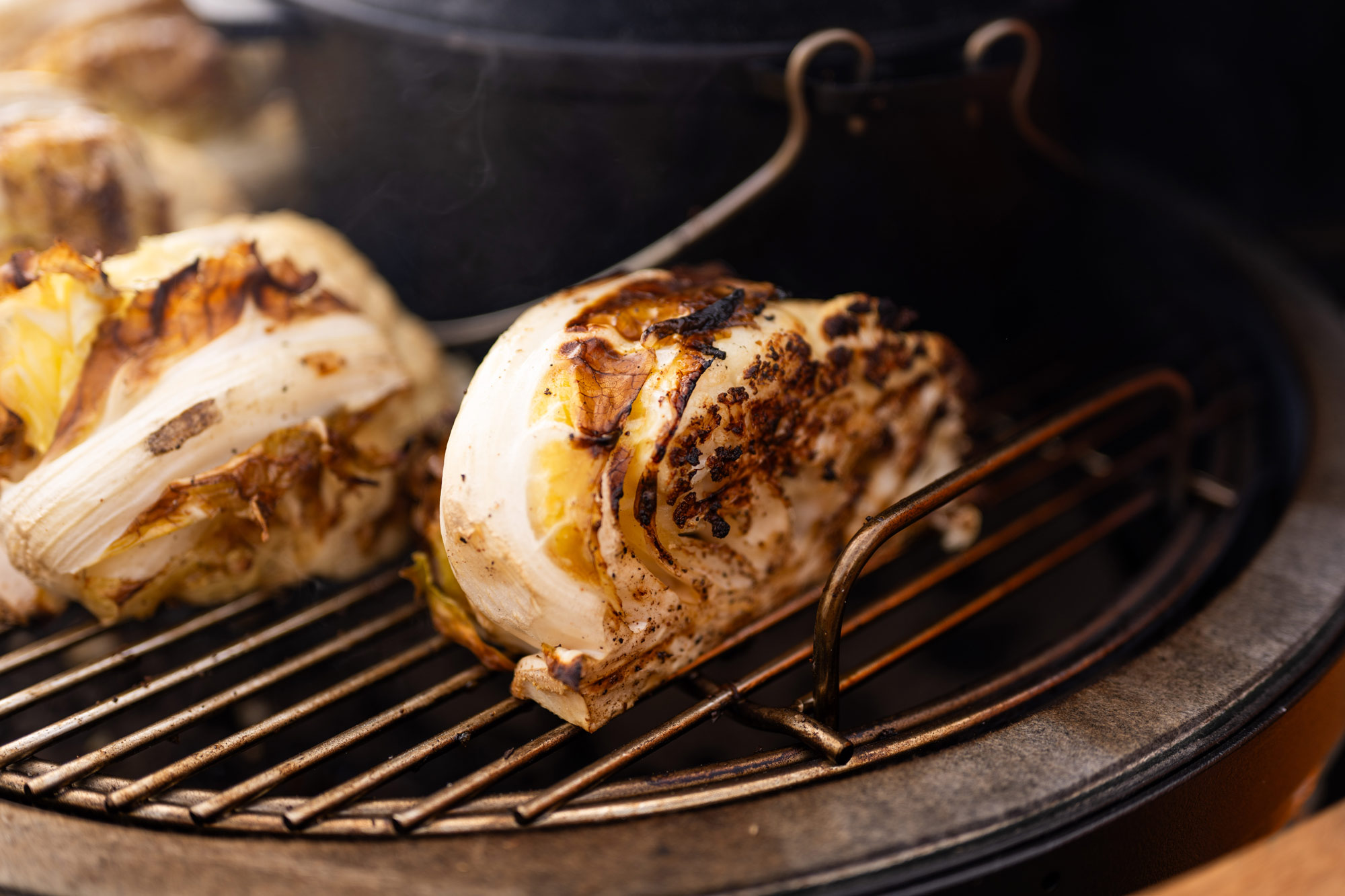 Edit ROAST CAULIFLOWER, LEEK AND COMTÉ PIE | Falcon Enamelware X Big Green Egg Oven To Table Pie Dish X Willy's Pies