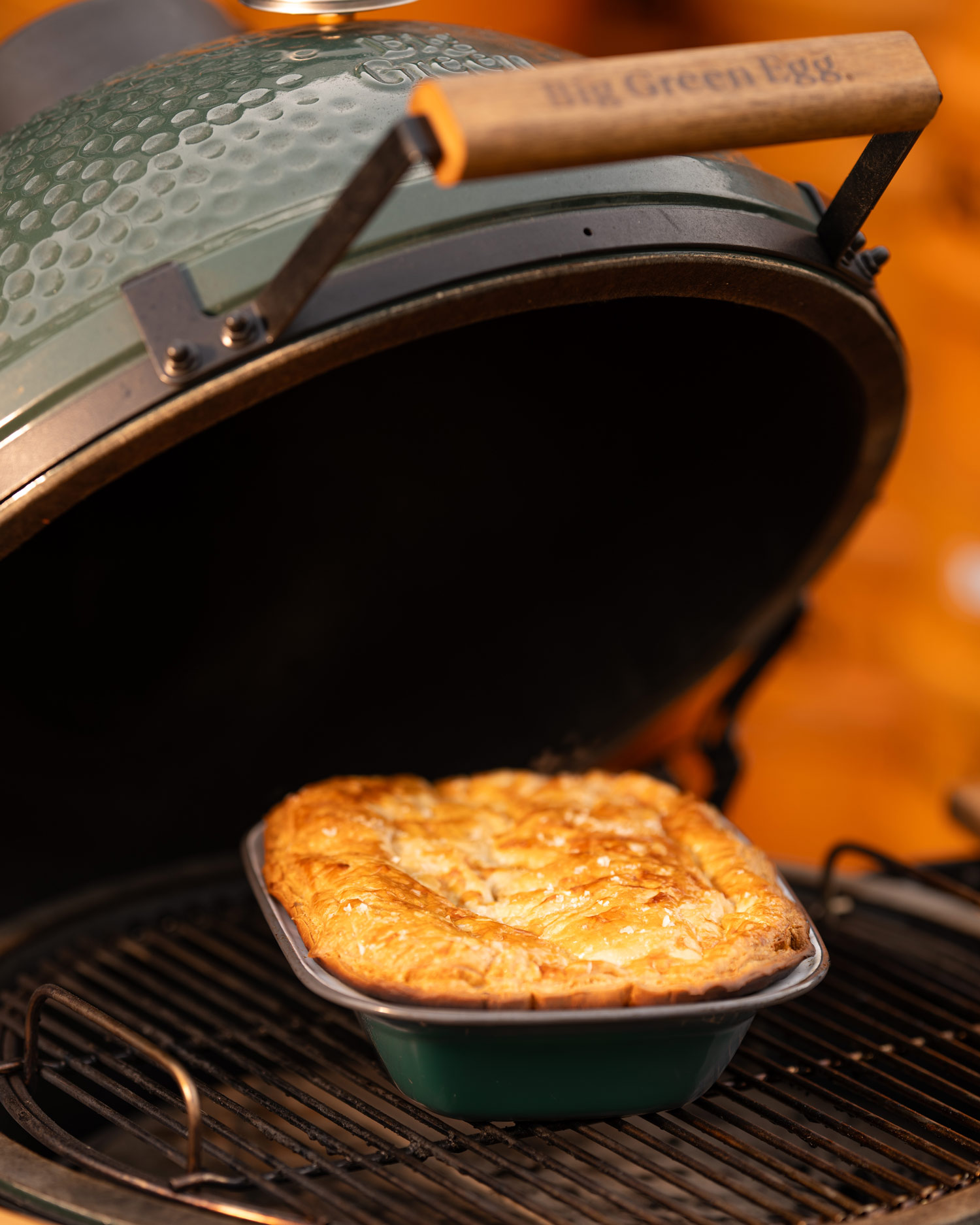 Falcon Enamelware X Big Green Egg Oven To Table Pie Dish X Willy's Pies