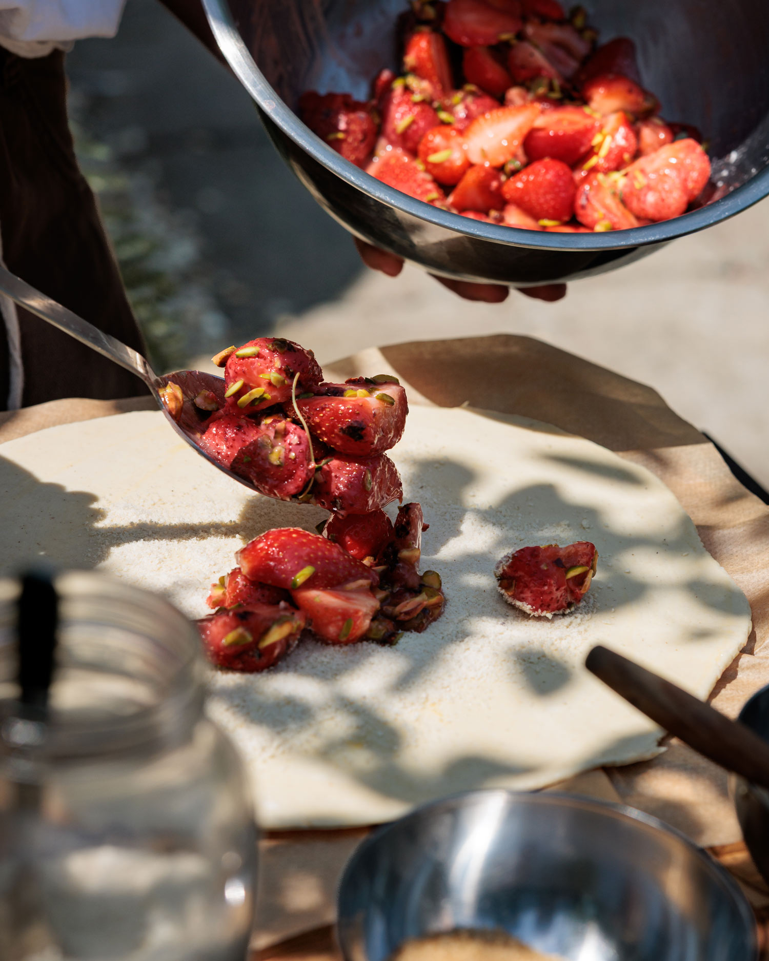 CHARRED STRAWBERRY, PISTACHIO & THYME GALETTE | sweet recipes | Big Green Egg