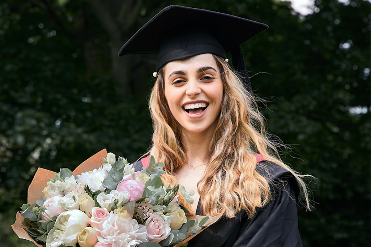 3 Tips for Sending Graduation Flowers that Say Congratulations