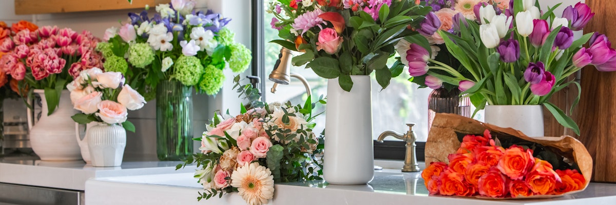 How to Send Flowers | BloomsyBox Guide