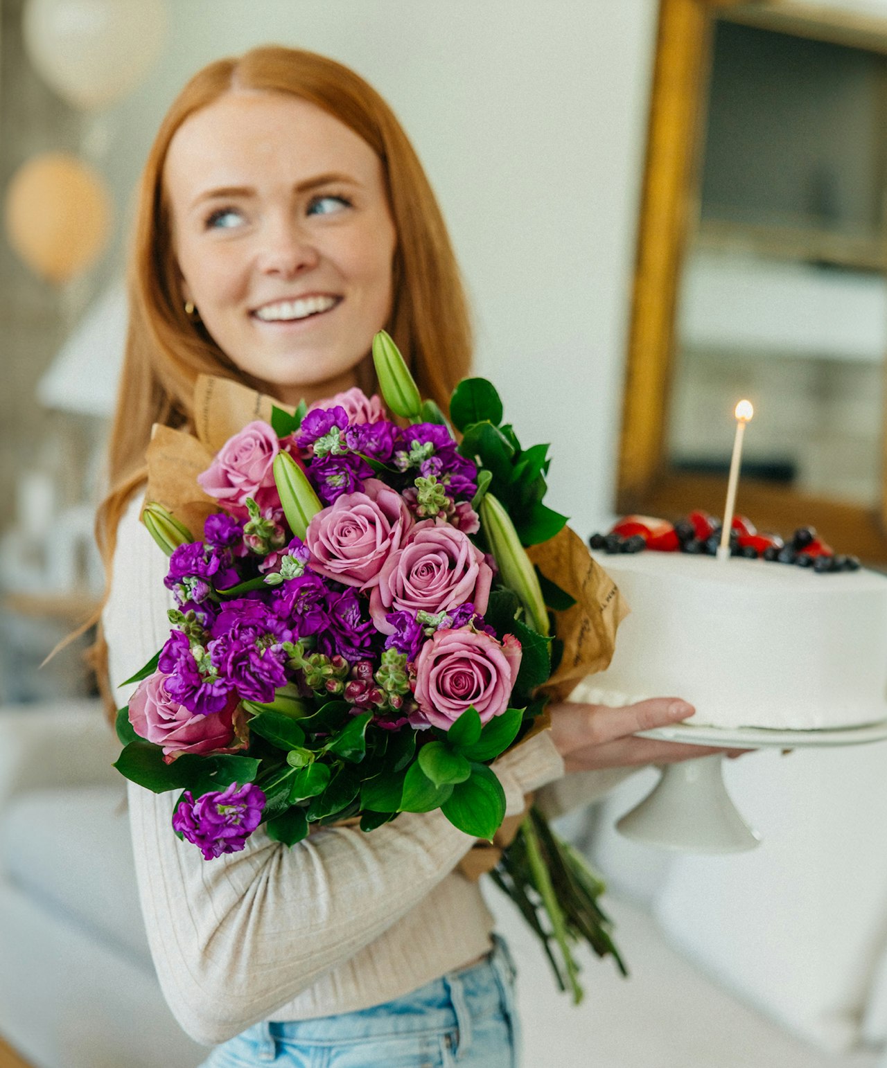 Receive a suprise bloom of vibrant flowers when ordering the Super Gift Trio subscription.