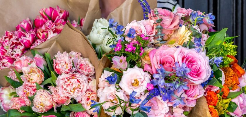 Vibrant floral bouquets featuring pink roses, tulips, and seasonal blooms for any occasion.