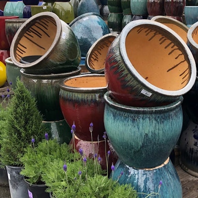 Stacked pots