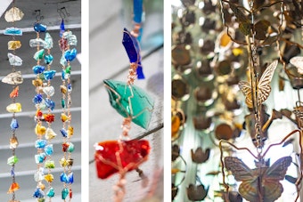 Recycled Shattered Glass Rains and metal butterfly, circle and flower shapped rain chains 