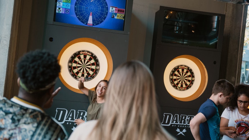 Lucky Darts : le jeu de fléchettes connecté chez Koezio Lyon !