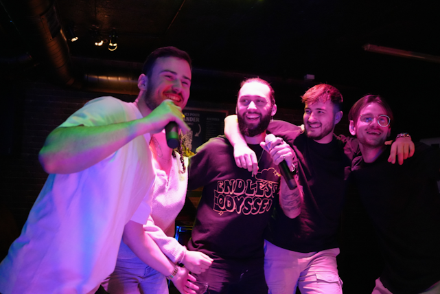 Karaoké Club entre amis chez Koezio