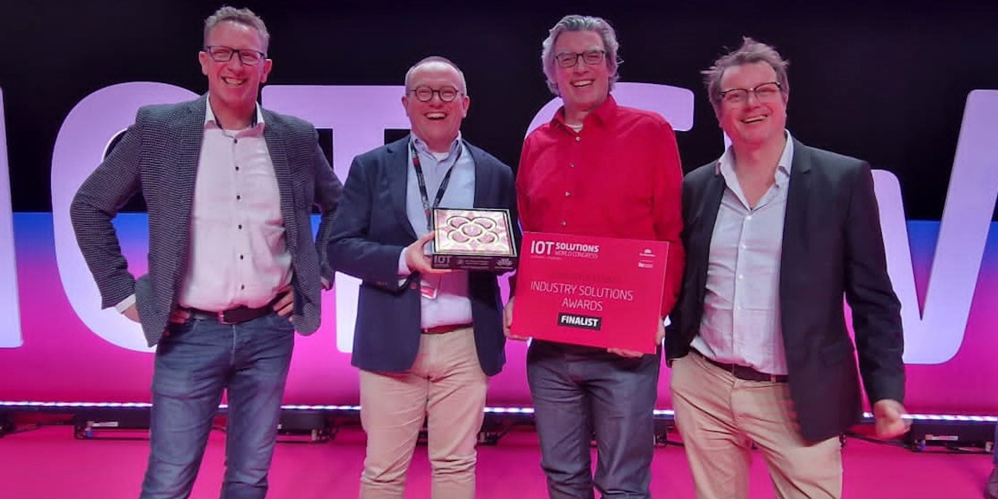 NS en IT-partner AMIS Conclusion winnen de Industry Solutions Award 2023 NS en IT-partner AMIS Conclusion winnen de Industry Solutions Award 2023