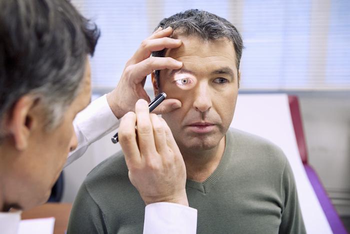 Beverly Hills Institute of Ophthalmology Blog | Do You Have These Symptoms of Myopia?