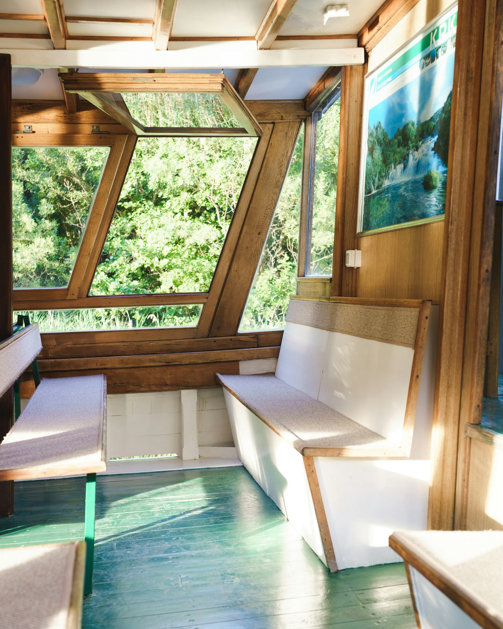 The inside of the boat to Krka