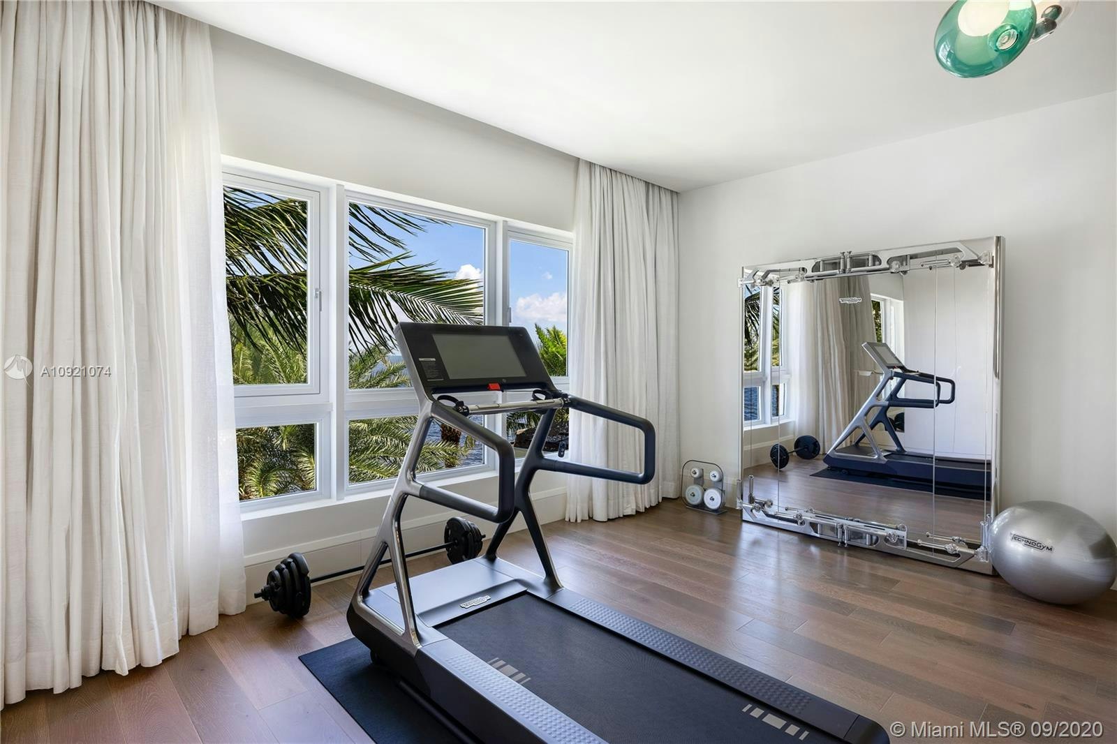 fitness working out sport exercise sports gym