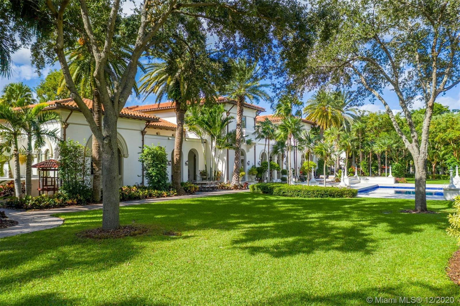 grass plant villa house building housing lawn