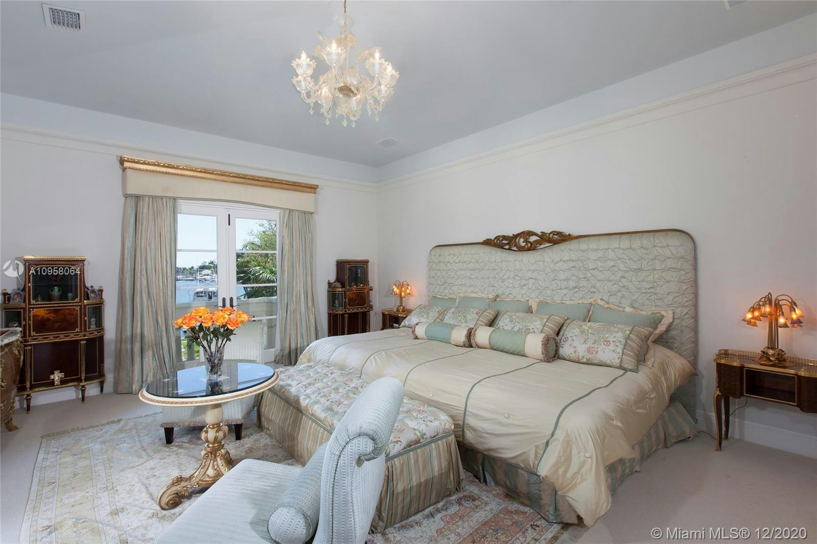 interior design indoors furniture living room room bedroom lamp