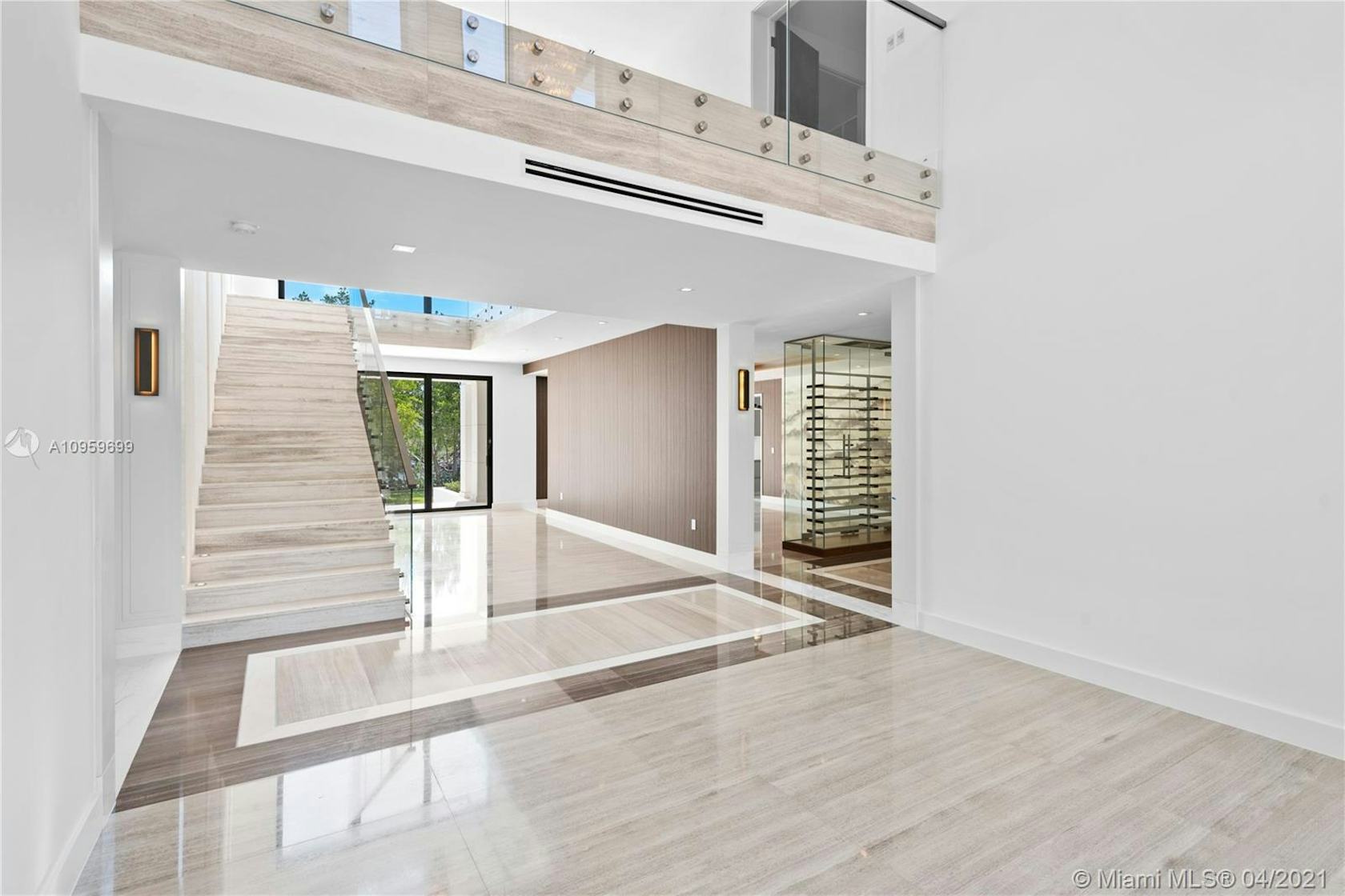 9475 Journeys End Rd Ikeys Realty
