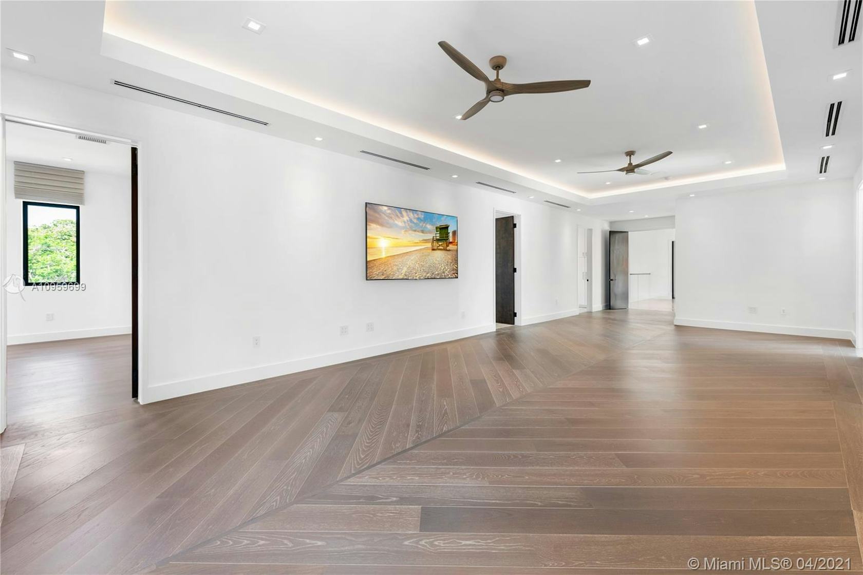9475 Journeys End Rd Ikeys Realty