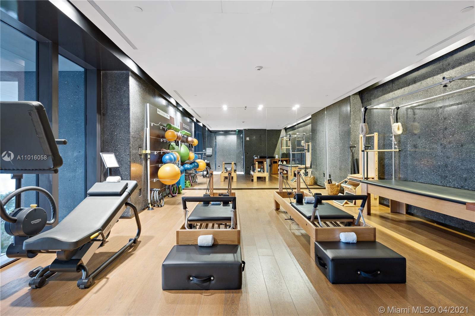 3315 Collins Ave # A | iKeys Realty