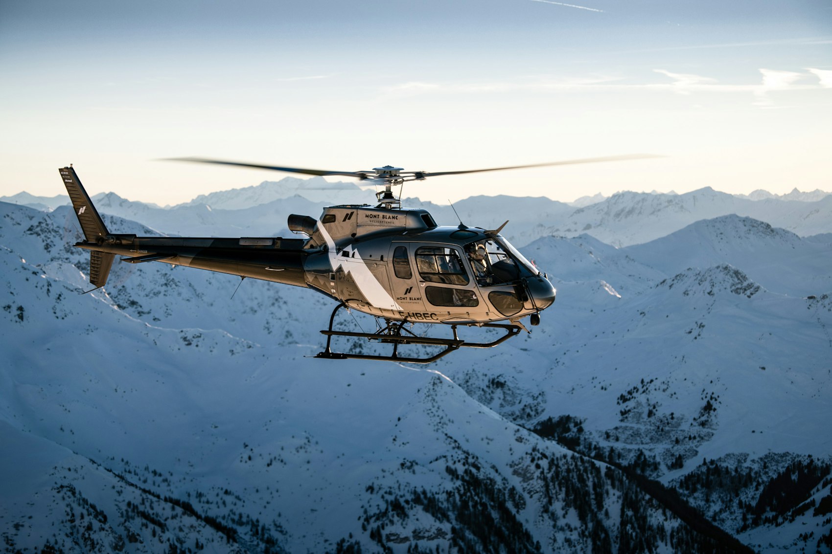 Hélicoptère Courchevel