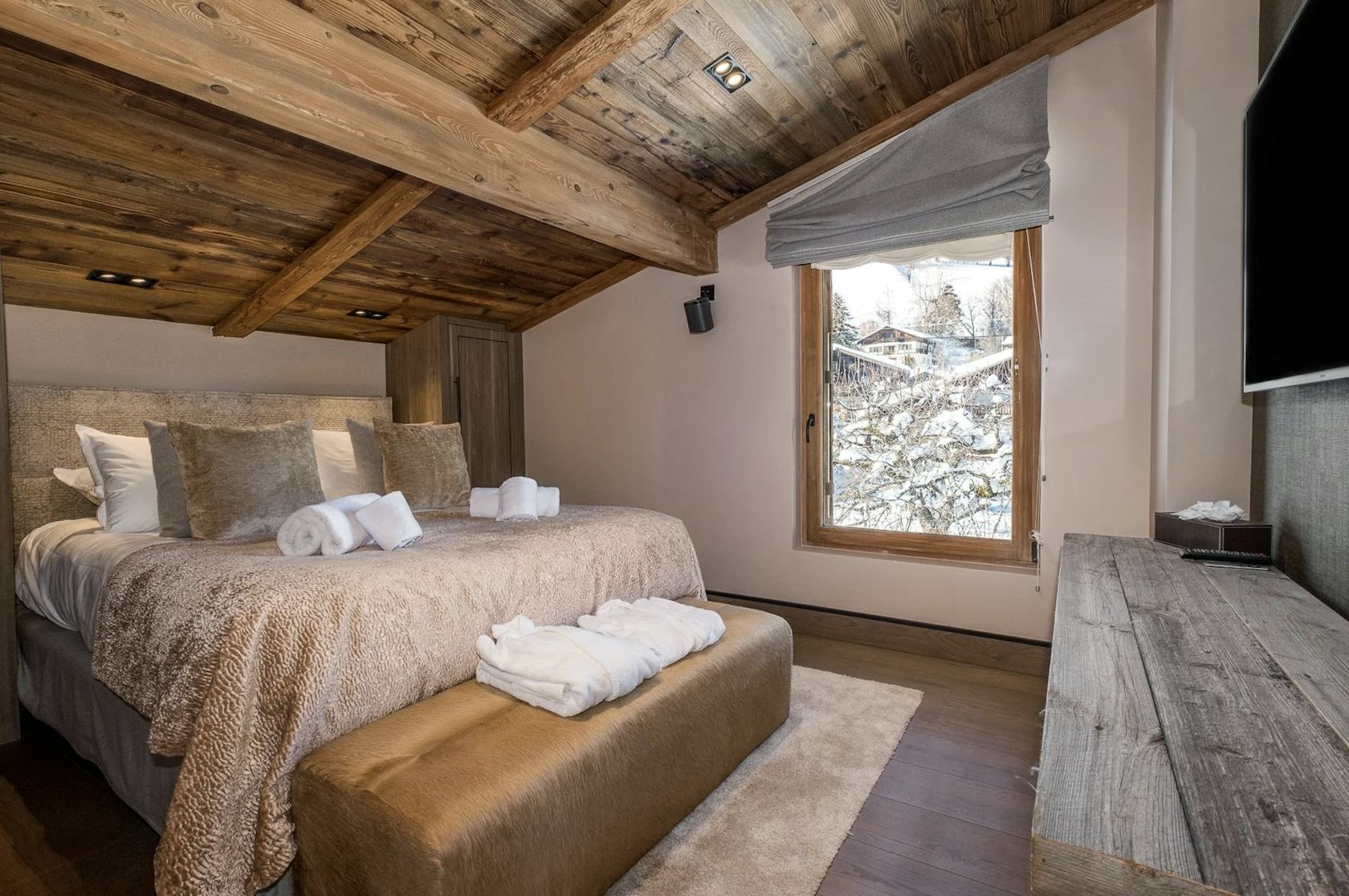 indoors interior design wood hardwood stained wood housing loft wood panels monitor bed