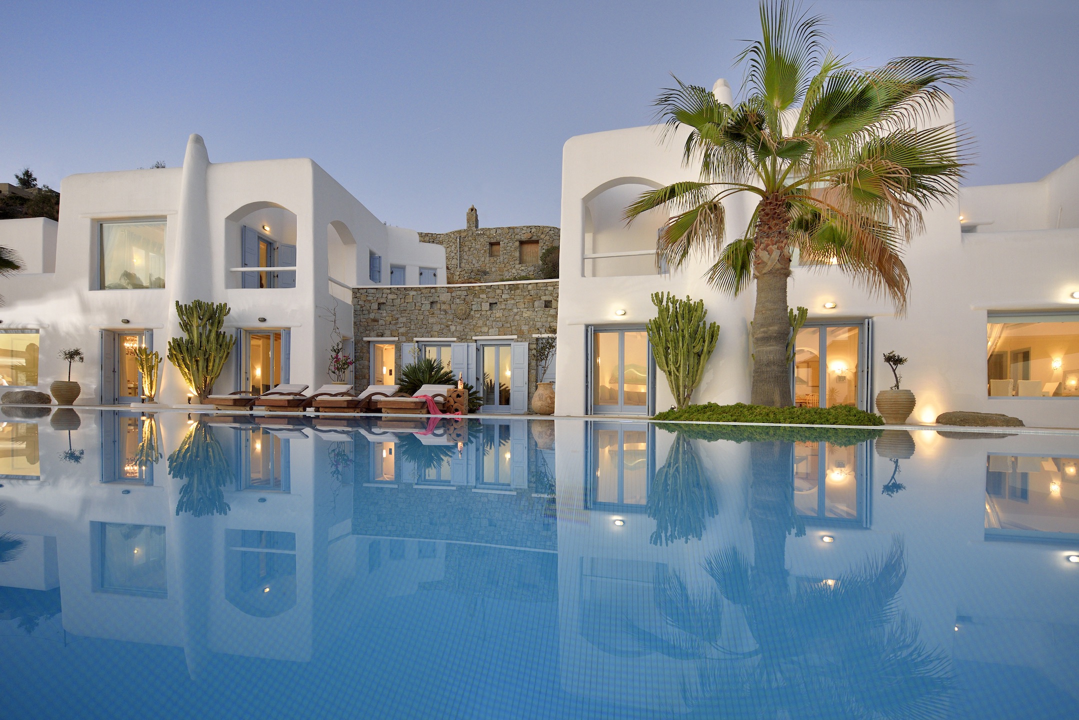 Mykonos - Agios Lazaros : A Unique Villa Combining Luxury, Serenity and Exclusive Sea Access