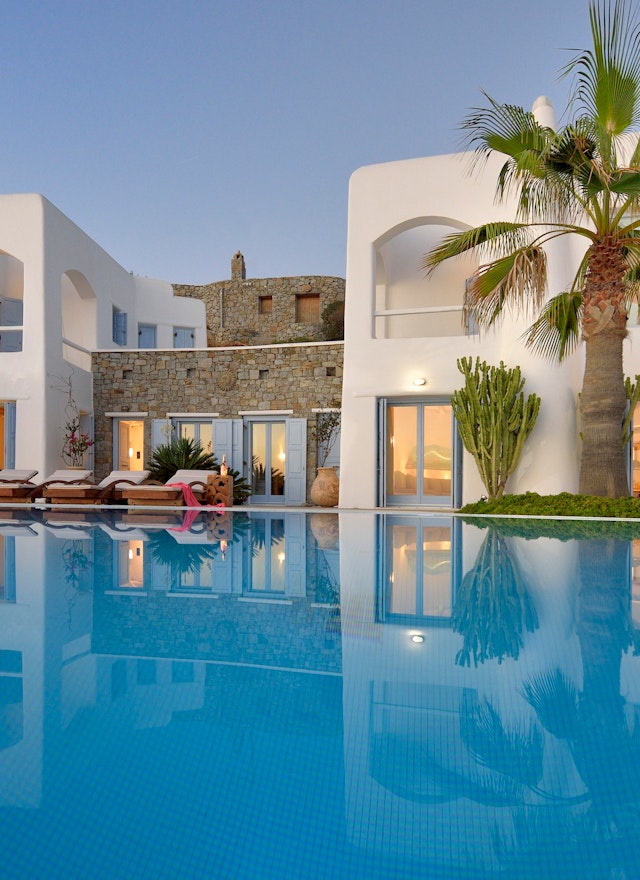 Mykonos - Agios Lazaros : A Unique Villa Combining Luxury, Serenity and Exclusive Sea Access