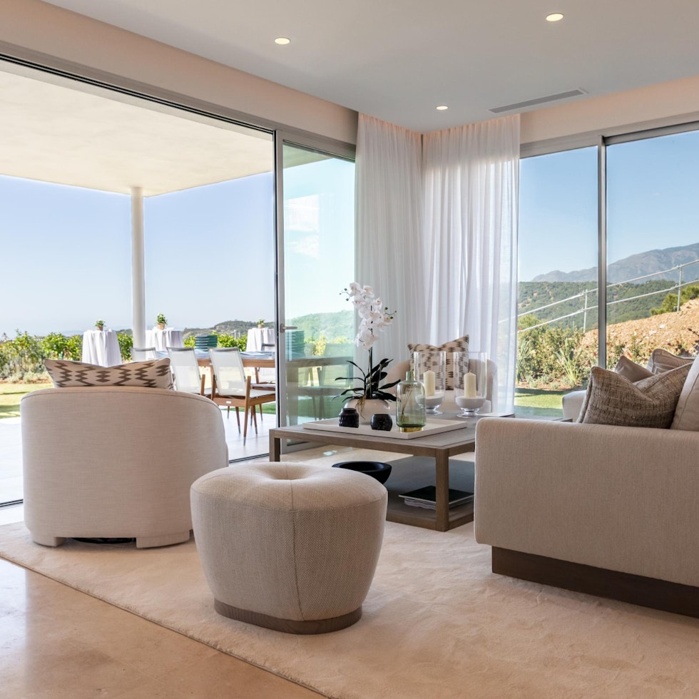 Long views and discretion Long views and discretion