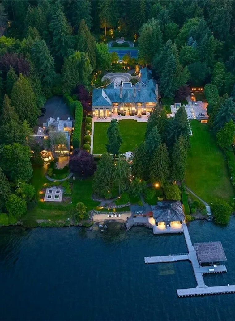 Exclusive lake Washington estate: 4.3 acres of luxury and serenity