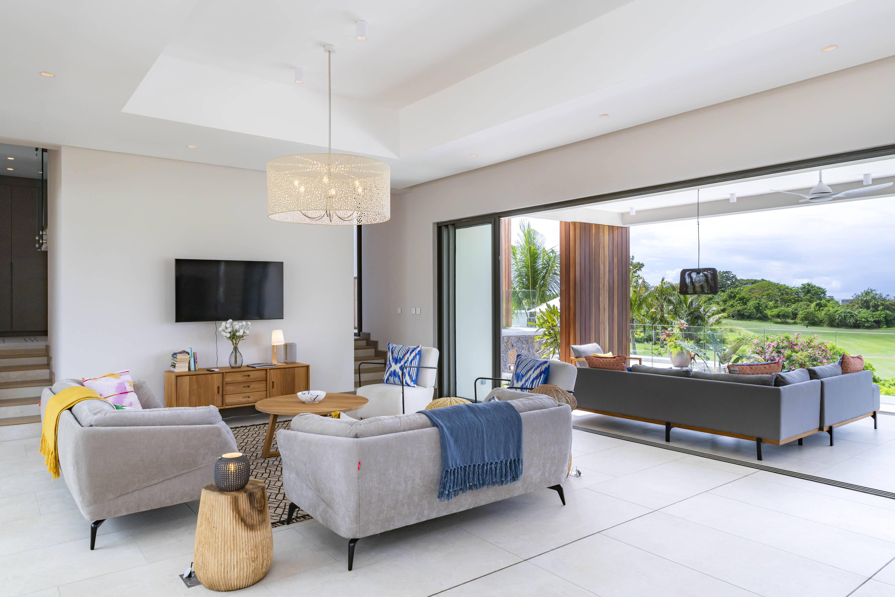 villa de luxe · a Beau Champ · 4 chambres · 4 salles de bain · photo 1 sur 26