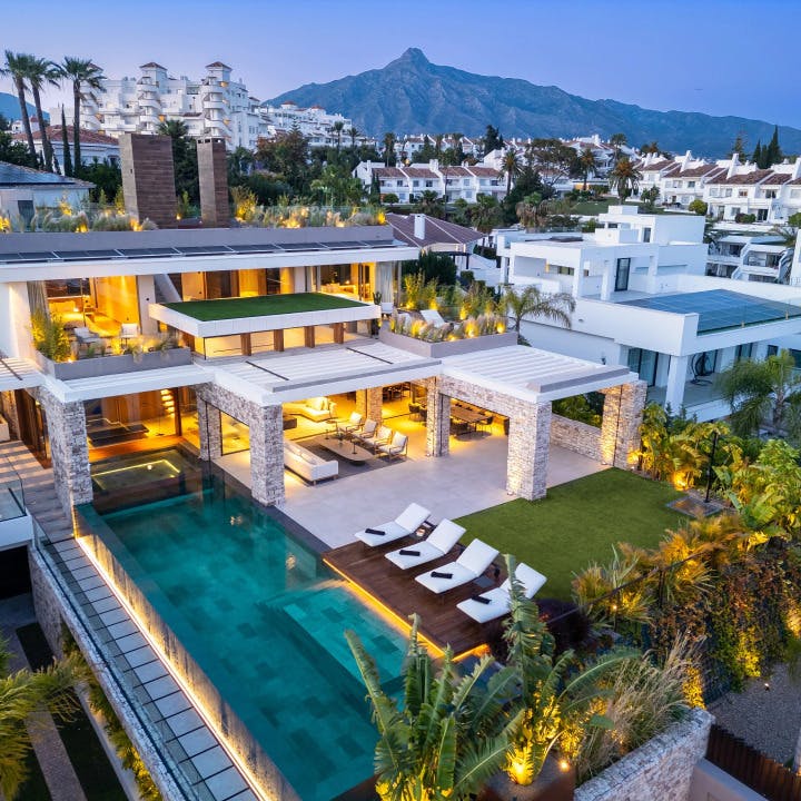 pool water swimming pool architecture building house housing villa outdoors aerial view