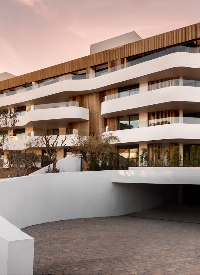 Appartement 3 chambres à vendre à Sotogrande avec jardin privatif et terrasse spacieuse