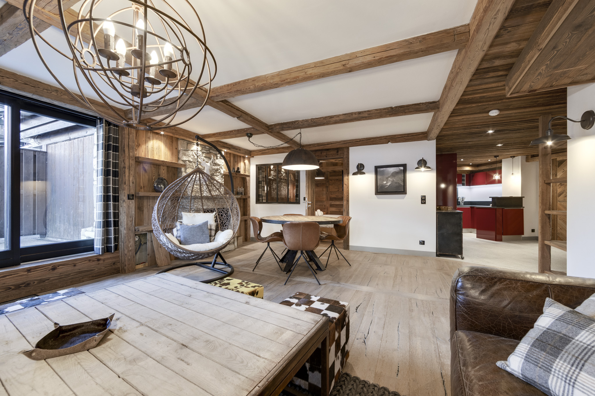 Exceptional 2-Bedroom Apartment in the Heart of Val d’Isère – Ski Slope & Central Location