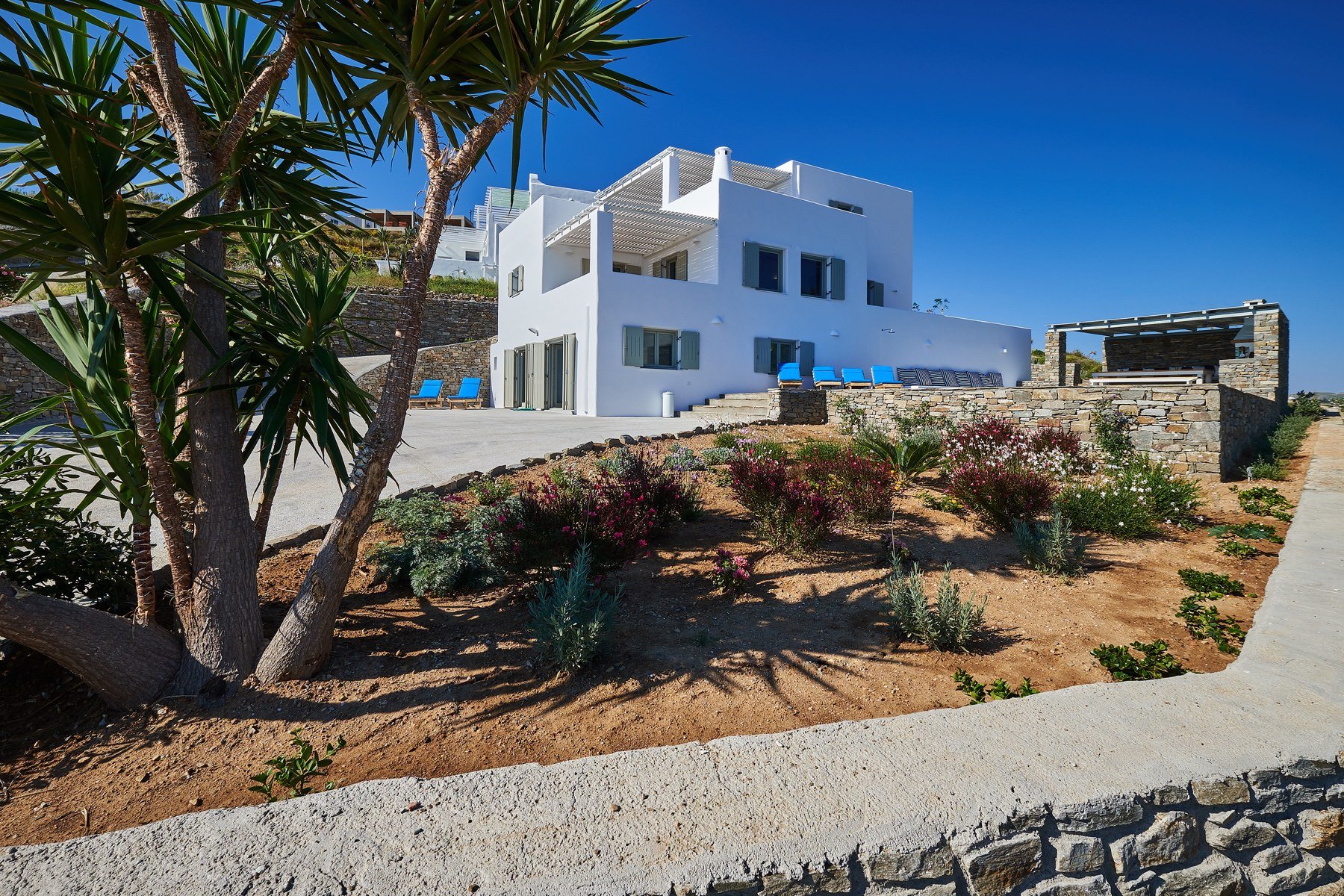 VILLA OKYALOS