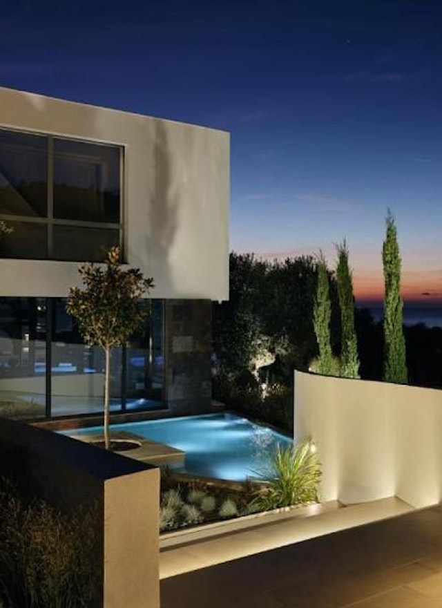 Exclusive Seafront Villa in Halkidiki – A Prestigious Coastal Haven