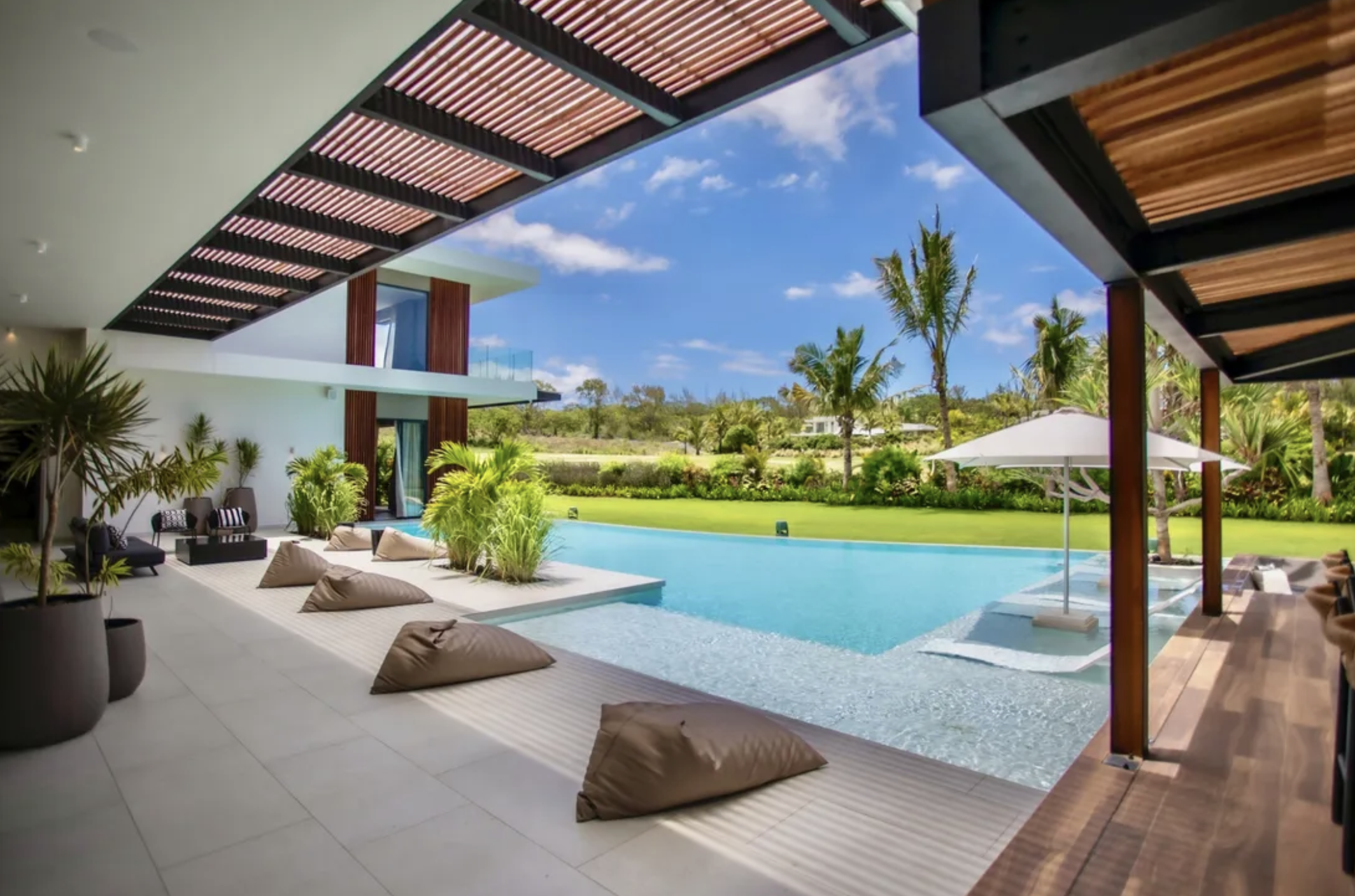 Contemporary Luxury Haven at Anahita Golf & Spa Resort